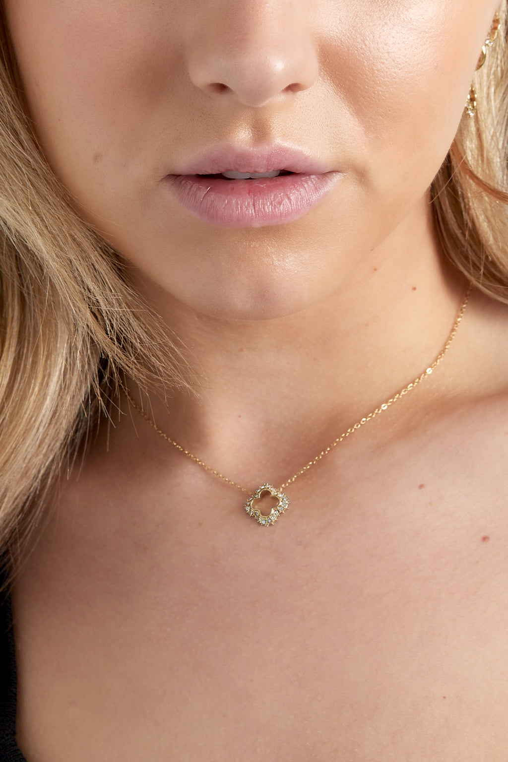 collana con trifoglio di diamanti