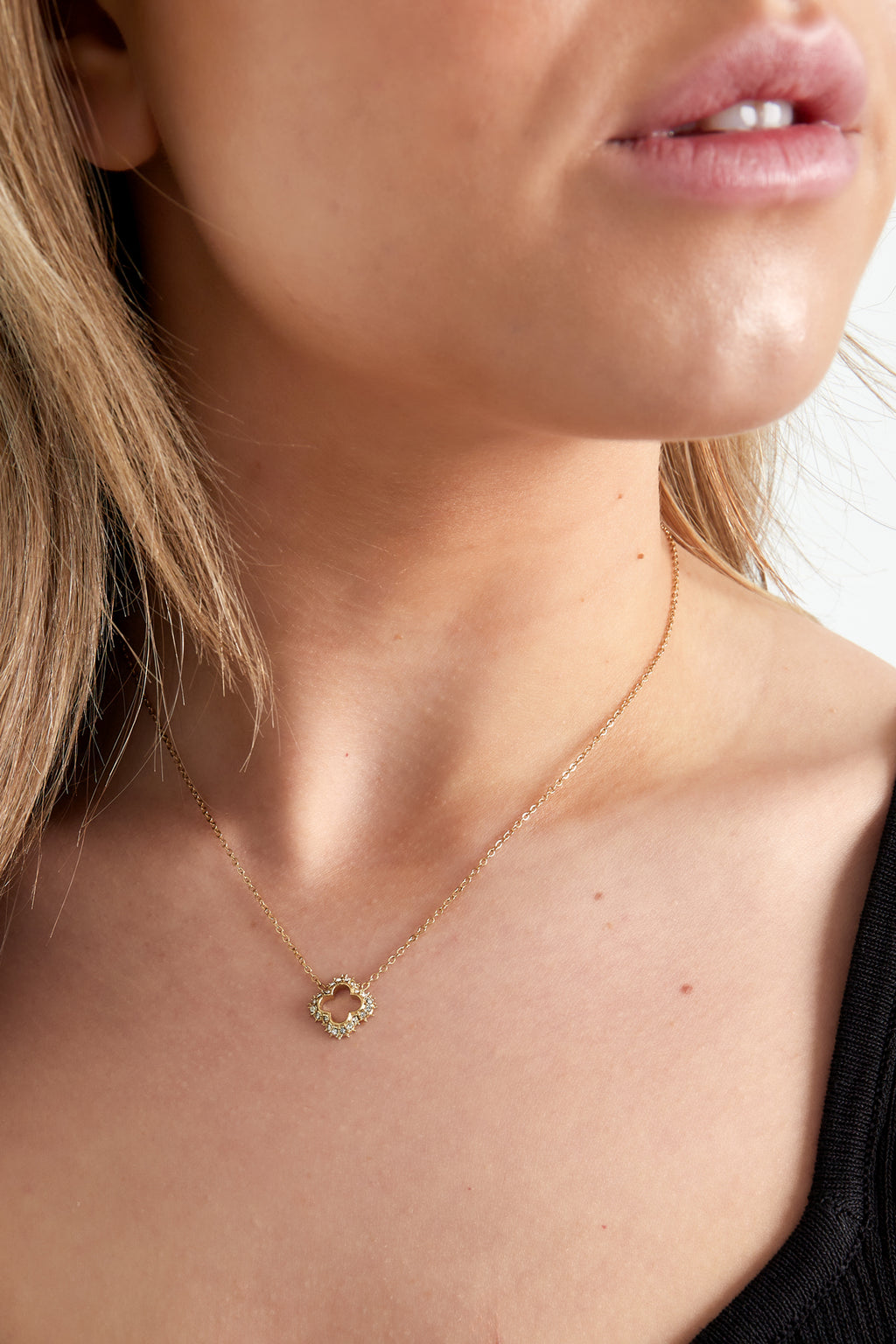 collana con trifoglio di diamanti