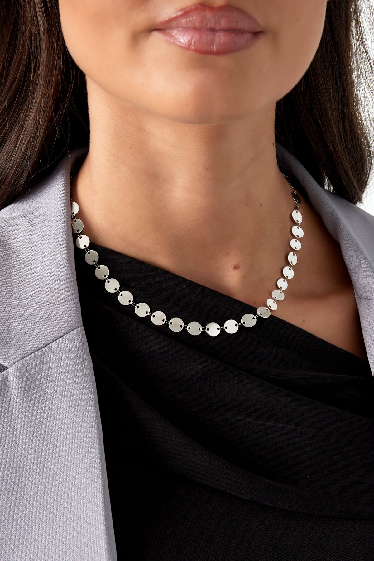 collana semplice con moneta
