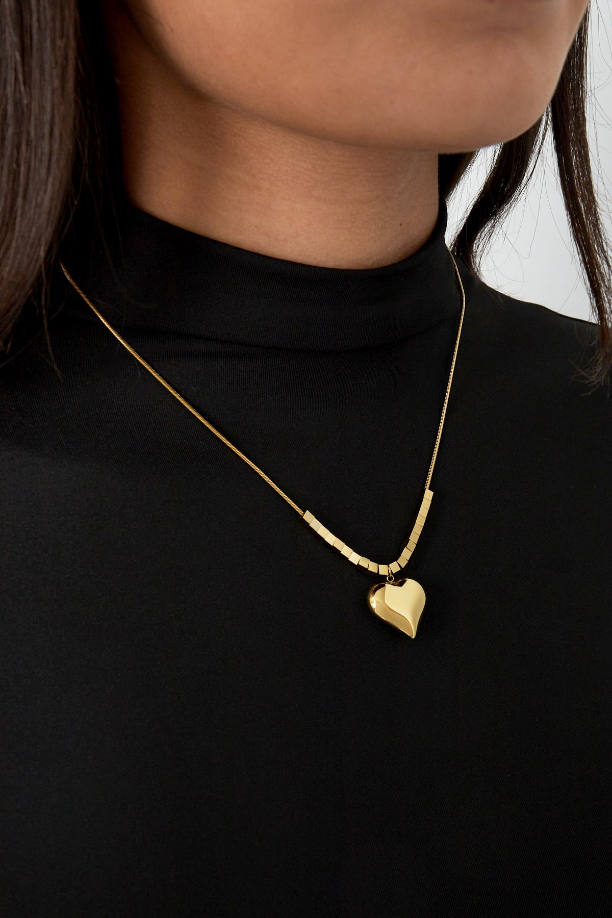 collana trendy a forma di cuore