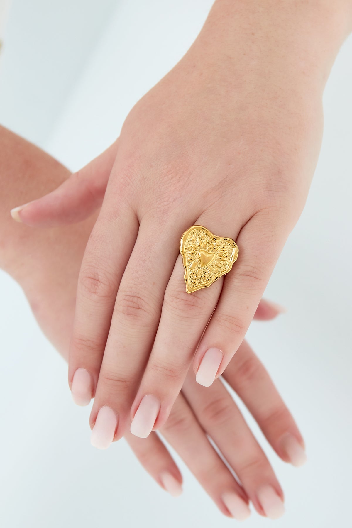Anello cuore grinza