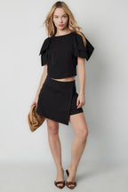 Top a Manica Corta Donna in Poliestere Design con Volantini sulle Spalle