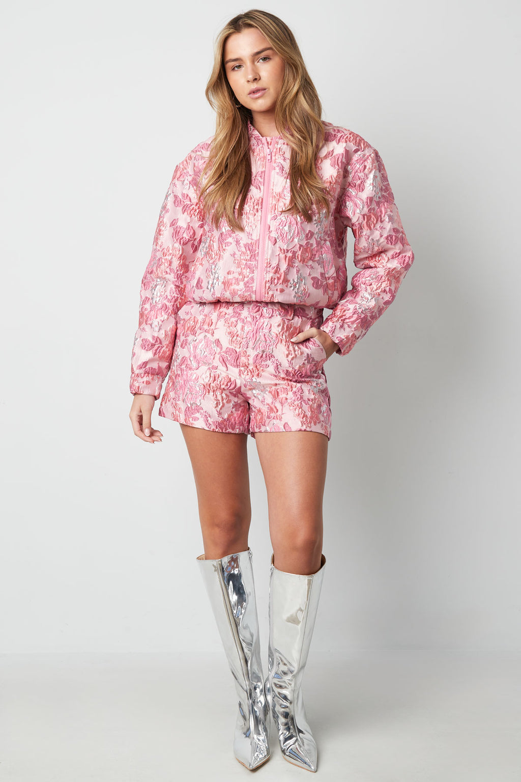 Shorts da Donna in Fibra di Poliestere Tessuta Stampa Floreale Elegante