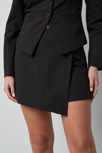 Shorts Asimmetrici in Poliestere Donna Design Professionale
