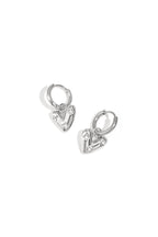 Orecchini con pendente a forma di cuore e zircone