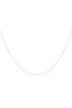 collana semplice con pendenti rotondi
