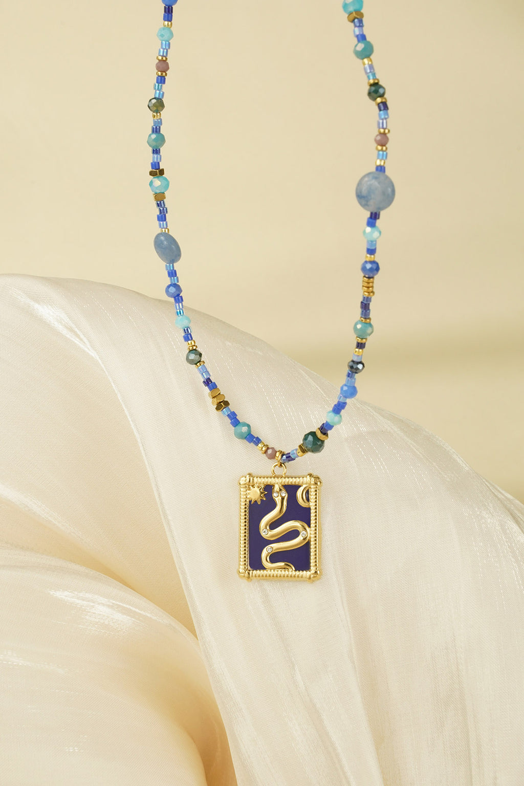 Collana storia del serpente