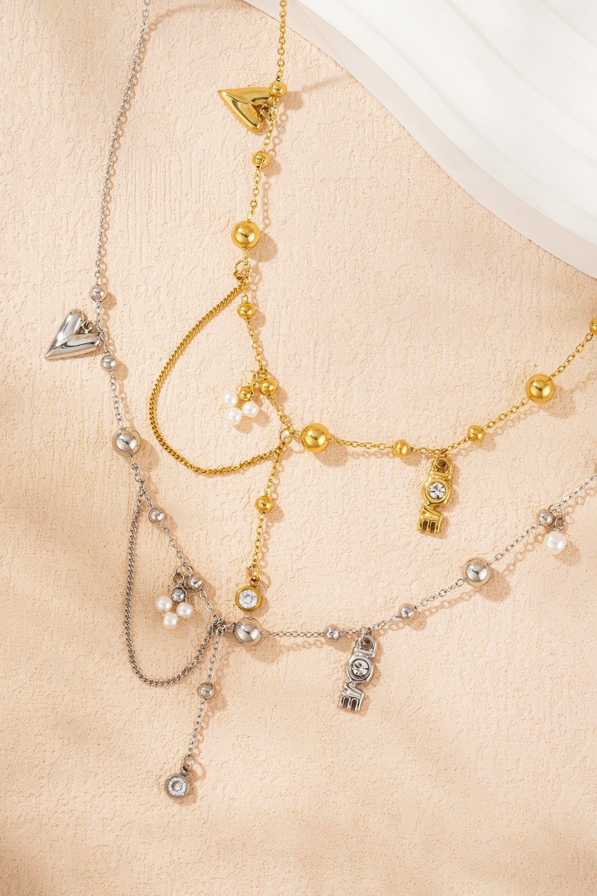 collana connected love