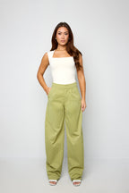 pantaloni a botte