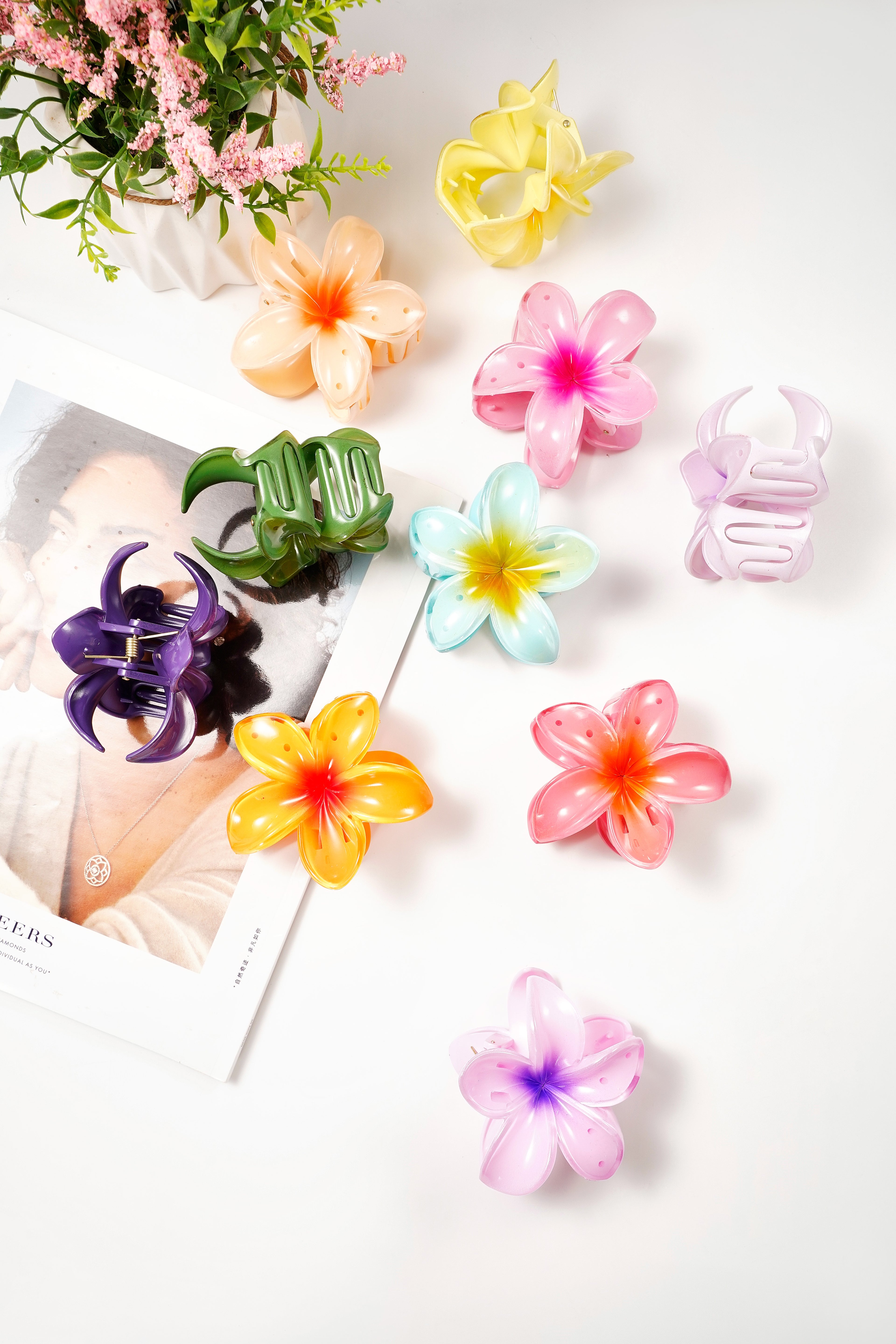 Fermaglio per capelli con fiore sfumato Hawaii Love