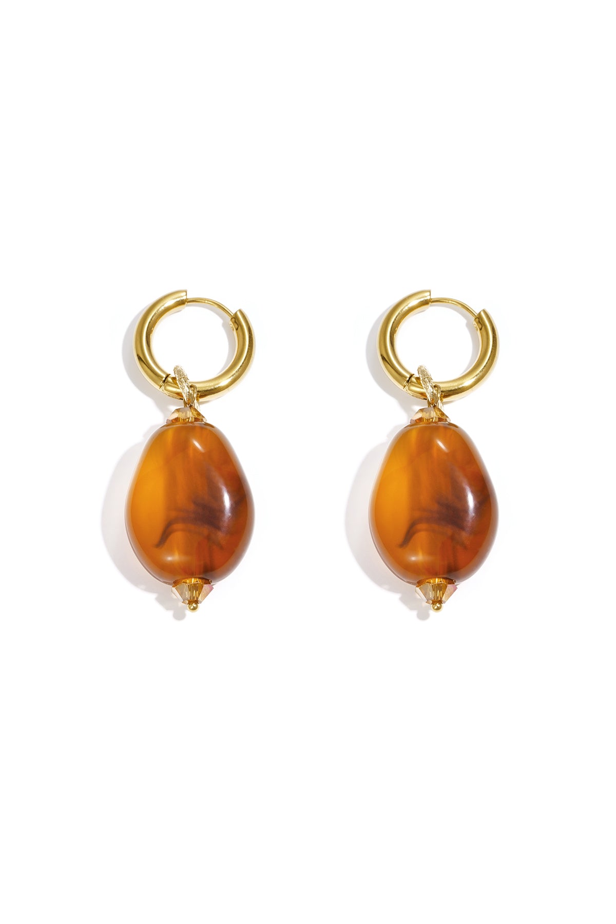 Orecchini con perla asimmetrica