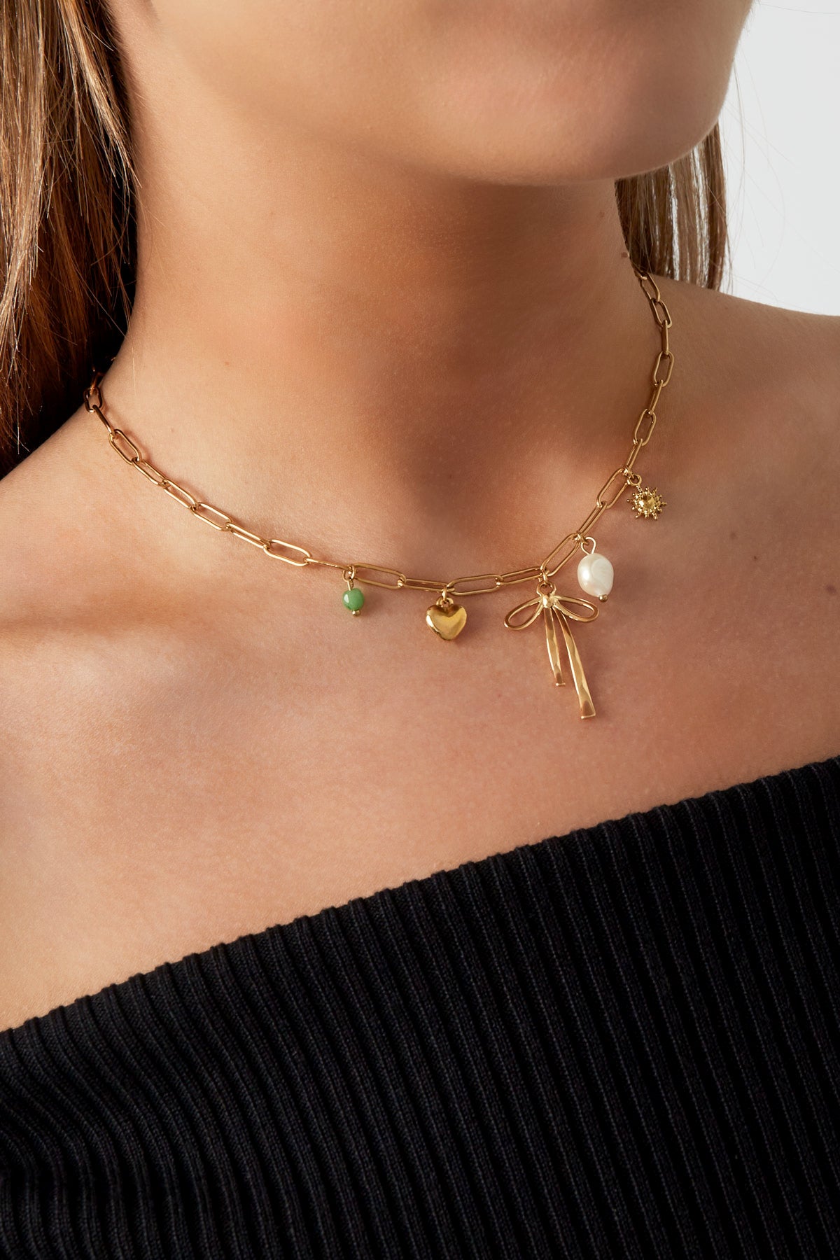 collana bow & beyond