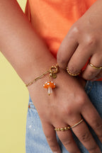 Bracciale con chiusura frontale e maglie ovali