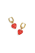 Orecchini con cuori pendenti a pois