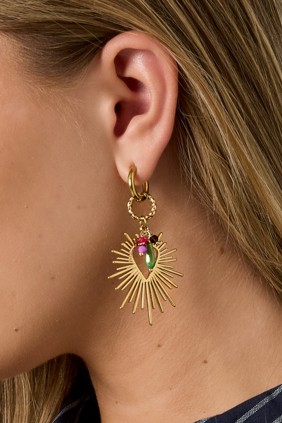 Orecchini con ciondolo a forma di cuore splendente