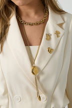 Collana lunga con perle di forma organica