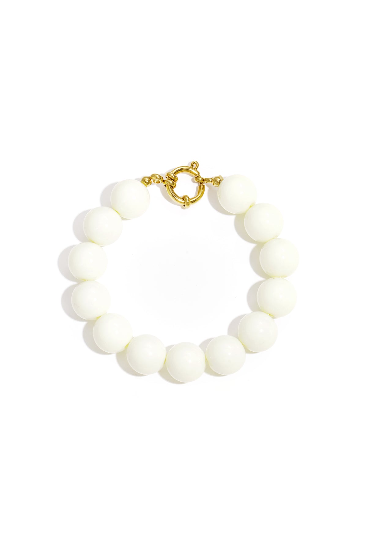 Bracciale con perle grandi e chiusura frontale