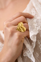 Anello statement cuore strutturato
