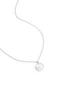 Collana con stella marina in cerchio