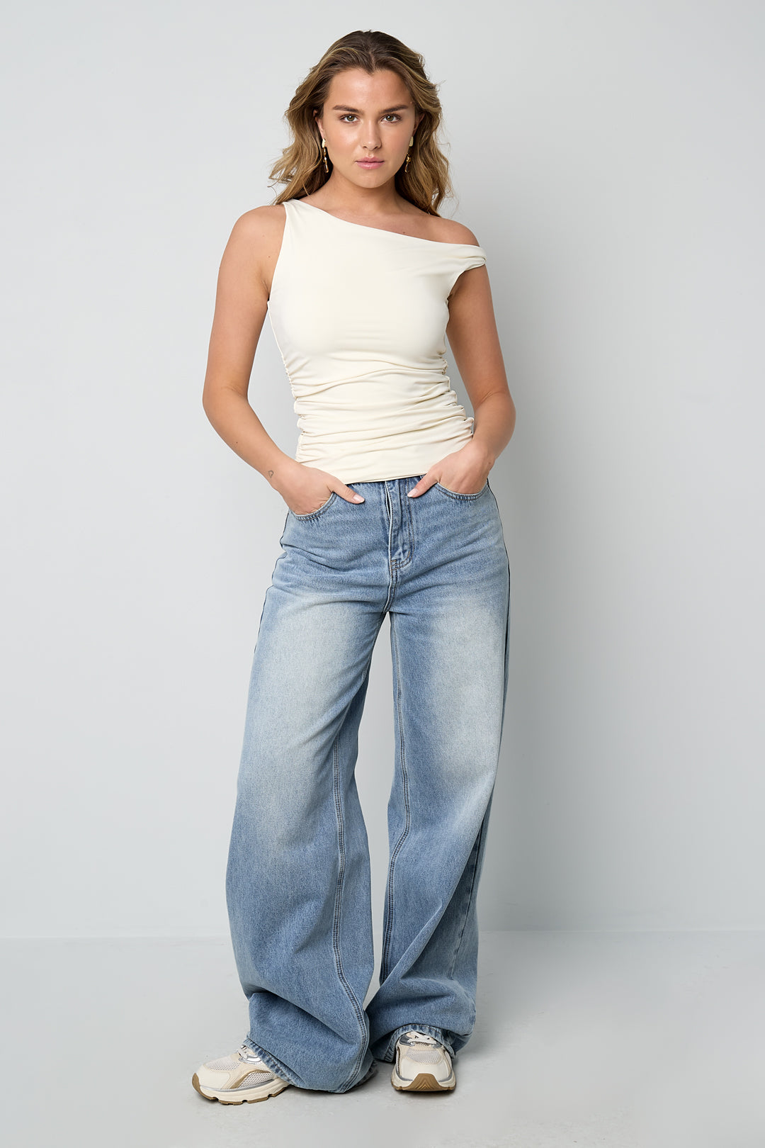 Canotta Basic