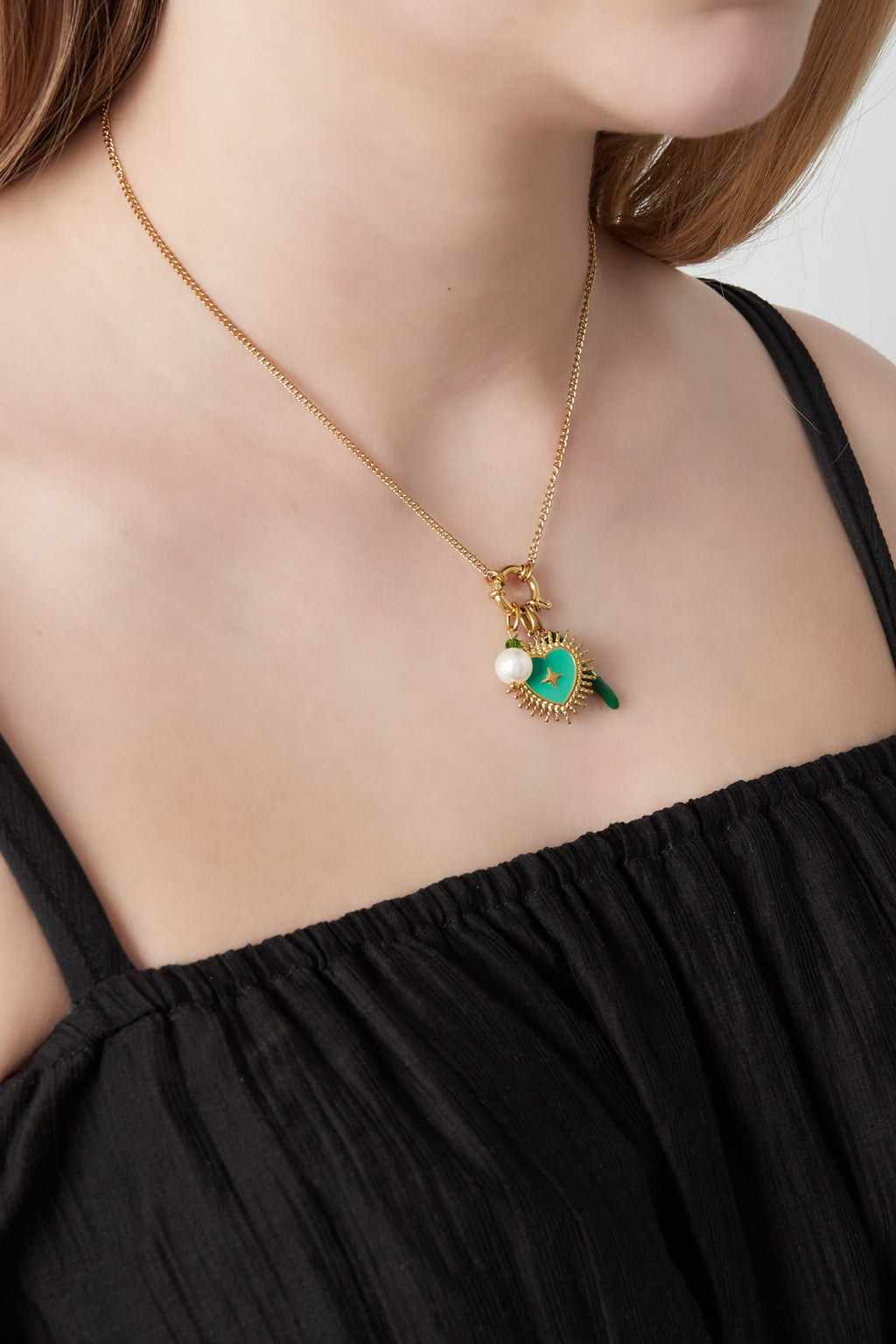 Collana fai da te con cuore verde