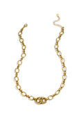 Collana con dettaglio bottone