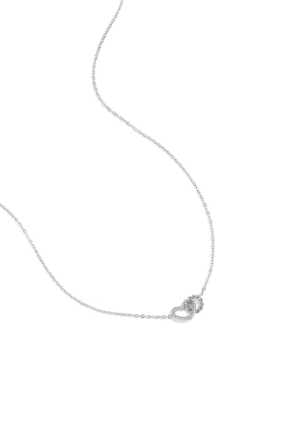 Collana con ciondolo a forma di cuore unito